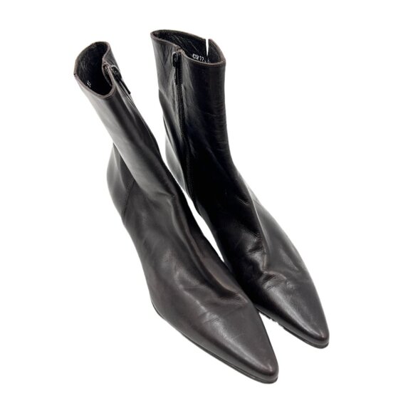 Stuart Weitzman Leather Pointy Toe Heel Boots - Picture 2 of 7